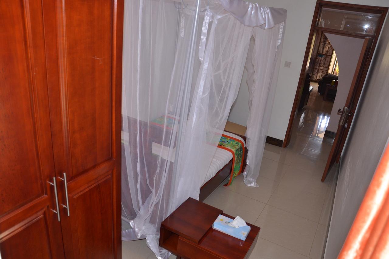 Sheevy"S Bed N Breakfast Fort Portal Ngoại thất bức ảnh