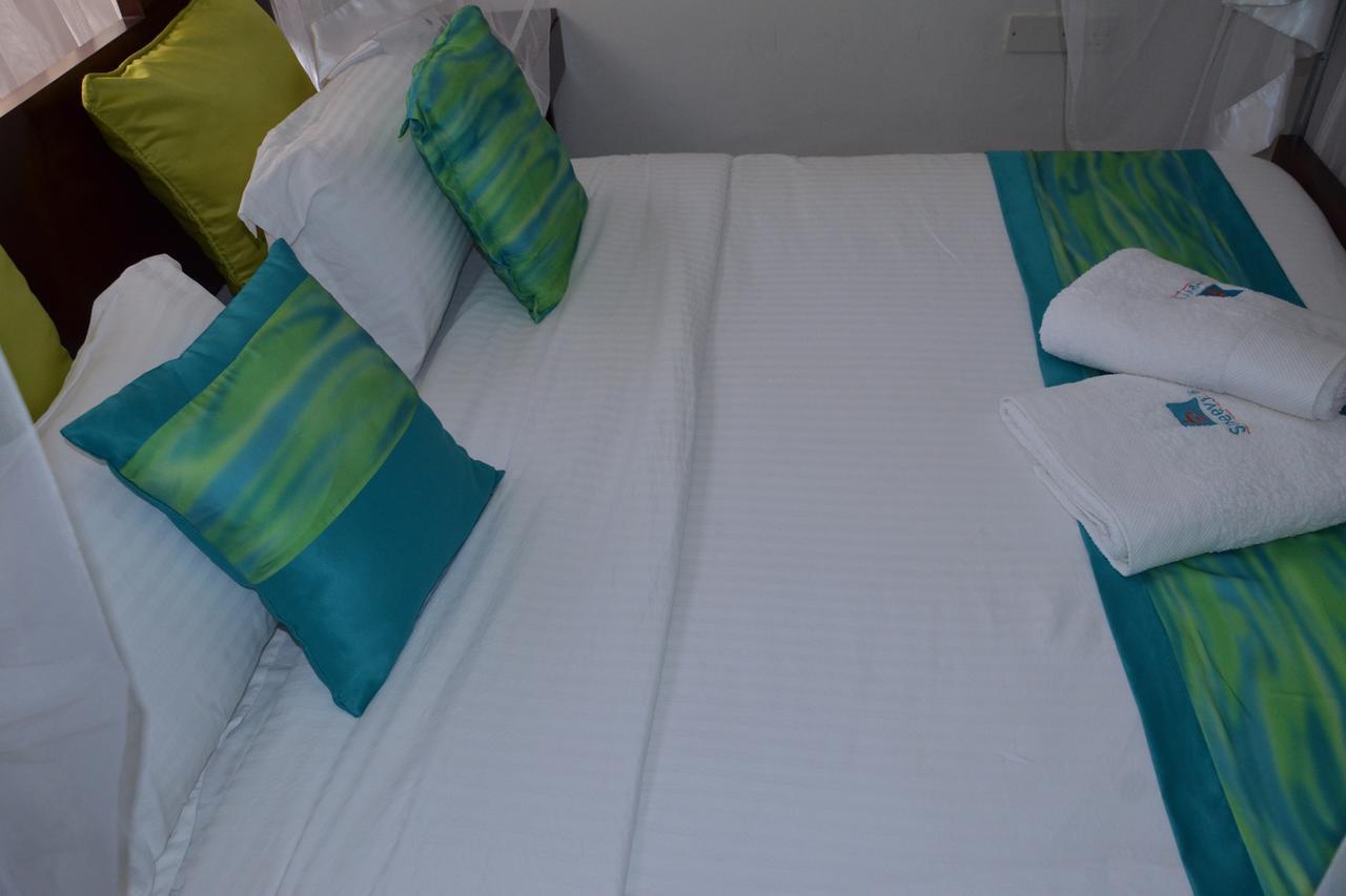 Sheevy"S Bed N Breakfast Fort Portal Ngoại thất bức ảnh